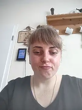 CoddessCrystal online show from May 2026 07:24:02 AM