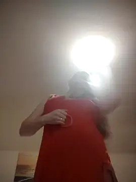 Snapshot of CoddessCrystal chatting on February 2026 07:25:01 PM CoddessCrystal online show from February 2026 07:25:01 PM