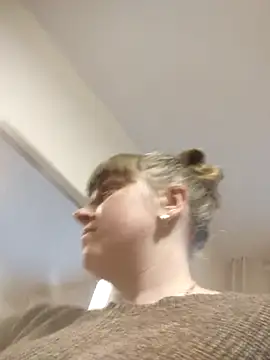 Snapshot of CoddessCrystal chatting on February 2026 06:26:01 AM CoddessCrystal online show from February 2026 06:26:01 AM