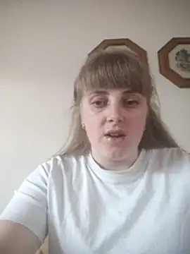 CoddessCrystal online show from April 2026 12:01:01 PM