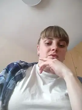 CoddessCrystal online show from March 2026 06:42:01 AM