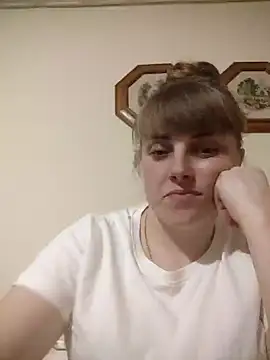 CoddessCrystal online show from March 2026 07:25:01 PM