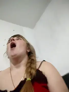 CoddessCrystal online show from November 2025 07:30:02 PM