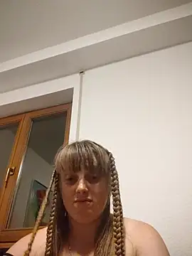 CoddessCrystal online show from September 2025 07:09:02 PM