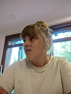 CoddessCrystal online show from September 2025 06:25:01 AM