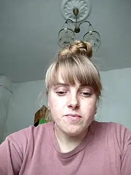 CoddessCrystal online show from October 2025 11:44:01 AM