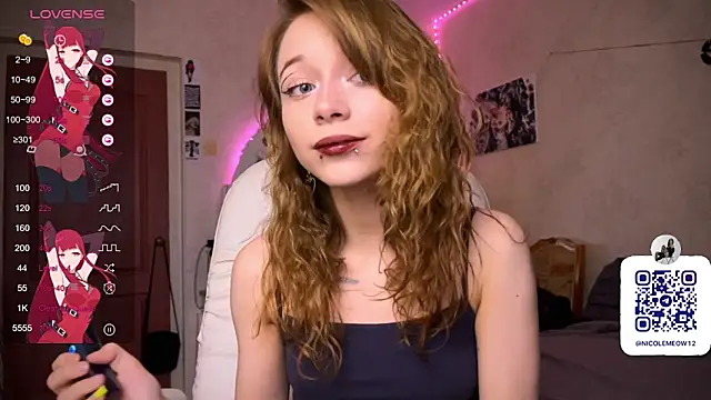 Snapshot of _SofiaBrown chatting on September 2025 08:58:02 PM SofiaBrown online show from September 2025 08:58:02 PM