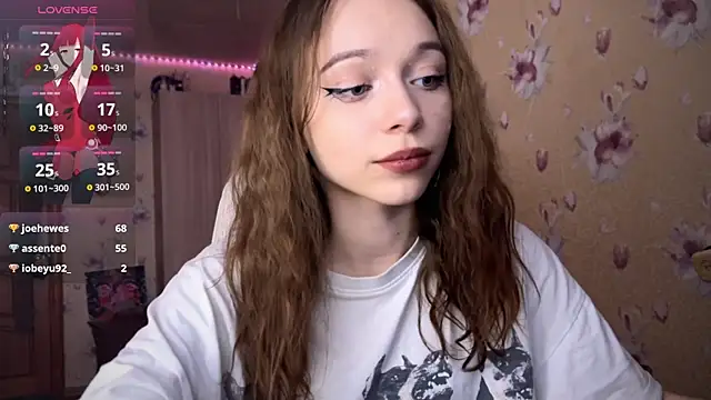 Snapshot of _SofiaBrown chatting on March 2025 08:59:01 PM SofiaBrown online show from March 2025 08:59:01 PM