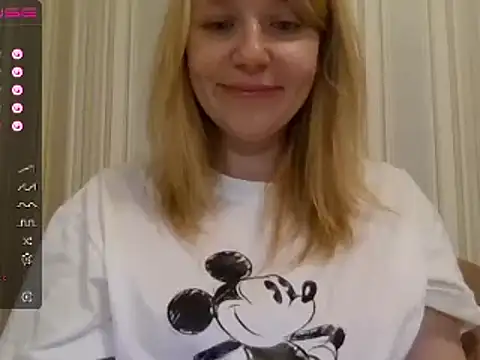 urbadkitty online show from February 2025 03:03:02 PM