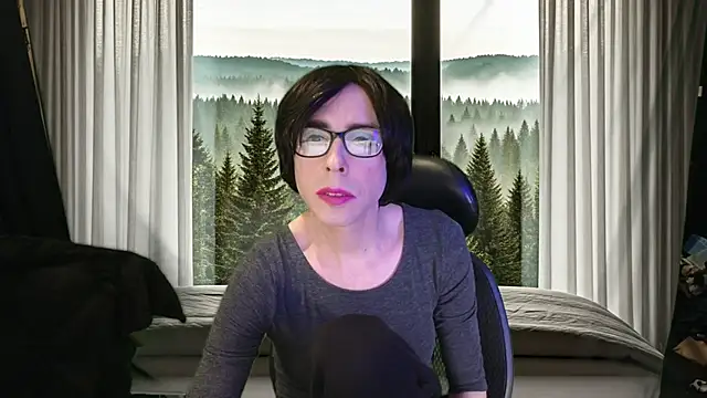 Snapshot of april_show_her chatting on December 2024 05:26:02 AM april show her online show from December 2024 05:26:02 AM