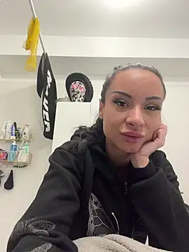 cara mella online show from March 2026 07:37:02 AM