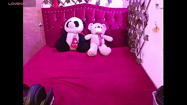 Melani cute02 online show from April 2026 10:05:02 PM