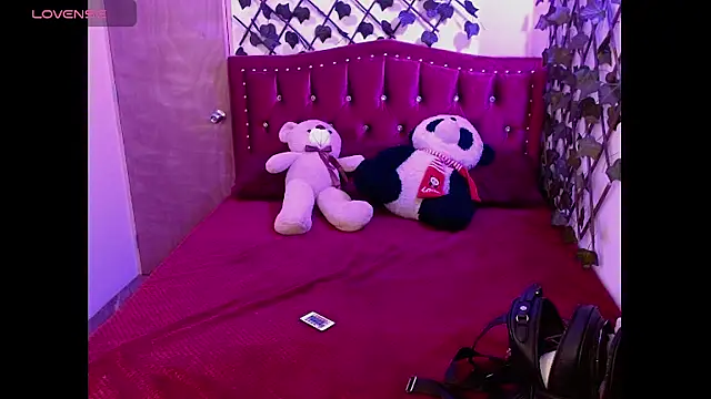 Melani cute02 online show from April 2026 08:53:02 PM