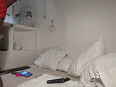 gymyagirlll online show from November 2025 05:02:02 PM