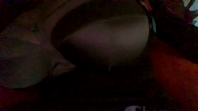 Snapshot of RoxiRedXXX chatting on September 2025 06:10:01 PM RoxiRedXXX online show from September 2025 06:10:01 PM