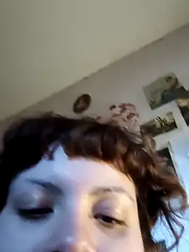 tiredcamgirI online show from September 2025 06:47:01 PM