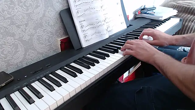 MrStraightDik online show from October 2025 12:26:01 PM