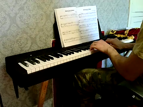 MrStraightDik online show from December 2024 01:01:02 PM