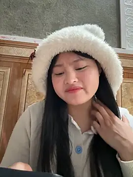 Anges893 online show from November 2025 03:45:02 AM