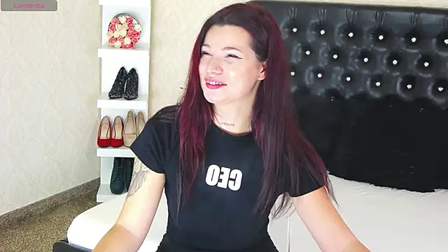 Allisonn223 online show from October 2025 12:40:02 PM