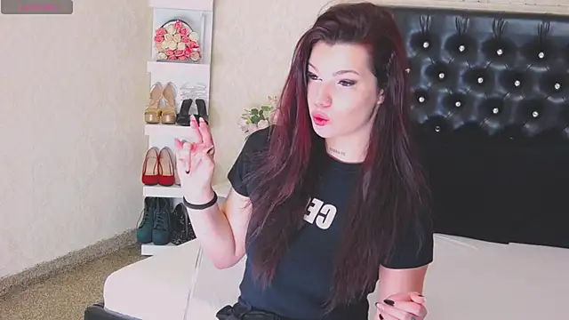 Allisonn223 online show from February 2026 01:31:02 PM