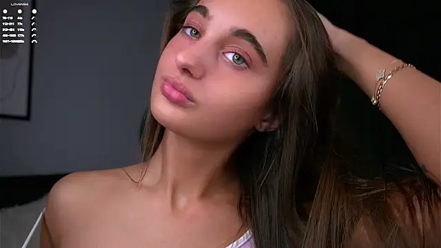 PiquingOgalala online show from November 2025 01:11:02 AM