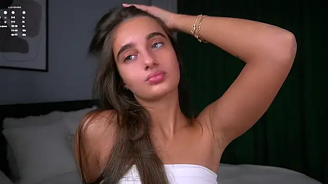 PiquingOgalala online show from November 2025 01:04:02 AM