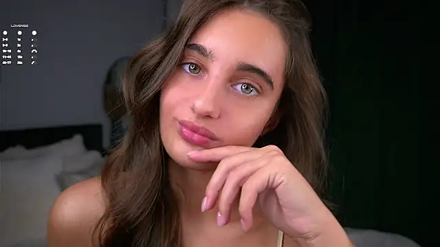 PiquingOgalala online show from December 2025 01:06:02 AM