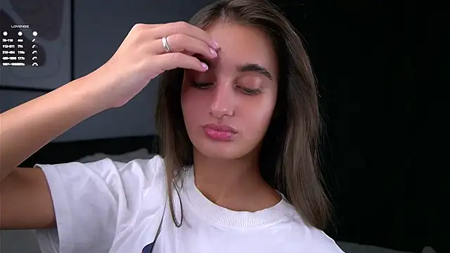 PiquingOgalala online show from October 2025 01:05:01 AM