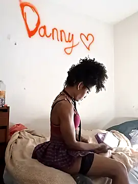 Laanegraofficial  online show from March 2025 05:52:01 PM