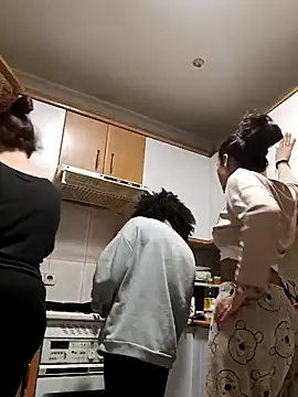 Laanegraofficial  online show from February 2025 06:34:02 PM