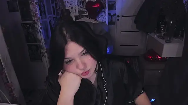 Snapshot of Diasporaaa chatting on October 2025 01:53:02 AM Diasporaaa online show from October 2025 01:53:02 AM