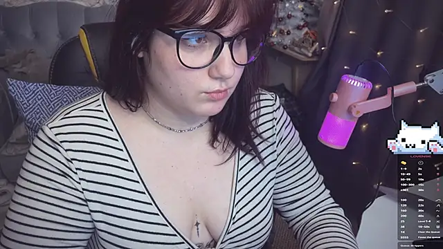 Snapshot of Diasporaaa chatting on January 2025 02:00:02 AM Diasporaaa online show from January 2025 02:00:02 AM