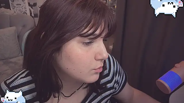 Snapshot of Diasporaaa chatting on December 2024 08:22:02 PM Diasporaaa online show from December 2024 08:22:02 PM