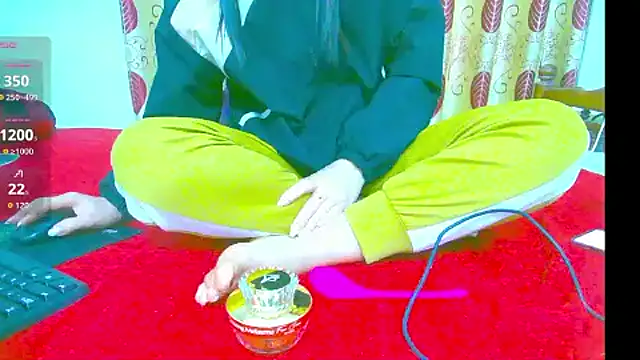 Love making online show from November 2025 09:31:02 AM