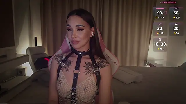 Snapshot of march_mellow chatting on February 2025 09:04:01 PM march mellow online show from February 2025 09:04:01 PM