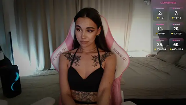 Snapshot of march_mellow chatting on February 2025 08:16:01 PM march mellow online show from February 2025 08:16:01 PM