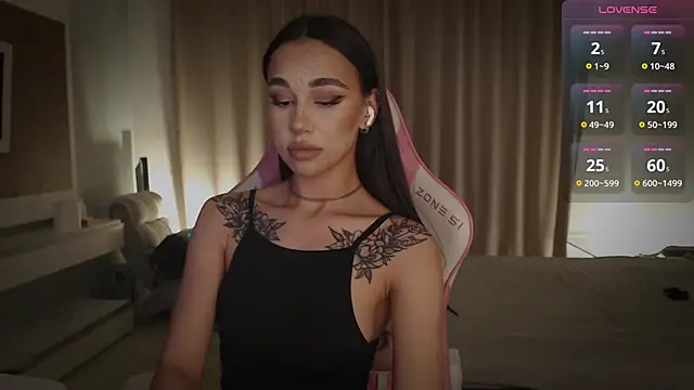 Snapshot of march_mellow chatting on January 2025 07:48:02 PM march mellow online show from January 2025 07:48:02 PM