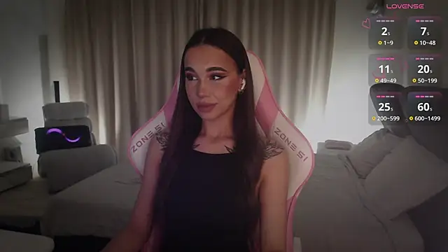 Snapshot of march_mellow chatting on February 2025 05:39:02 PM march mellow online show from February 2025 05:39:02 PM