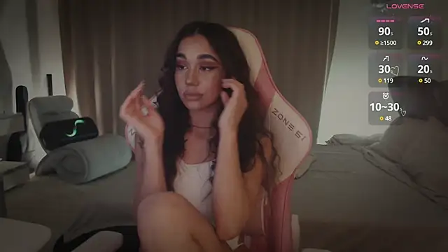 Snapshot of march_mellow chatting on March 2025 06:23:02 PM march mellow online show from March 2025 06:23:02 PM