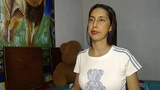 aleja rythm online show from March 2026 07:35:01 PM