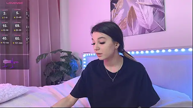 Snapshot of Veronica_leal chatting on December 2025 10:06:01 AM Veronica leal online show from December 2025 10:06:01 AM