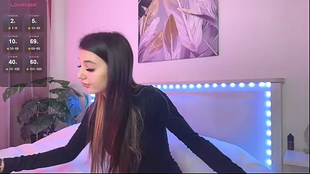 Snapshot of Veronica_leal chatting on December 2025 11:14:02 AM Veronica leal online show from December 2025 11:14:02 AM