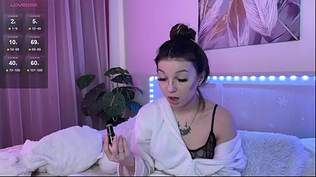 Veronica leal online show from April 2026 07:04:01 AM