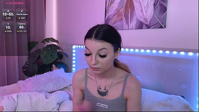 Snapshot of Veronica_leal chatting on May 2026 10:24:01 AM Veronica leal online show from May 2026 10:24:01 AM