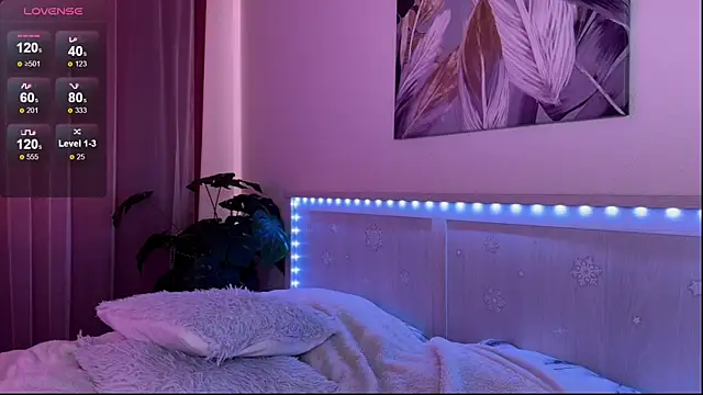 Veronica leal online show from July 2026 10:05:01 AM