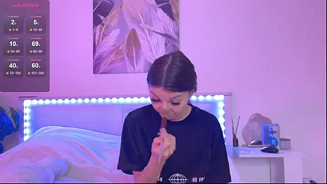 Snapshot of Veronica_leal chatting on October 2025 09:52:02 AM Veronica leal online show from October 2025 09:52:02 AM