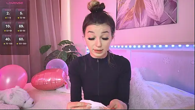 Snapshot of Veronica_leal chatting on February 2026 08:37:02 AM Veronica leal online show from February 2026 08:37:02 AM