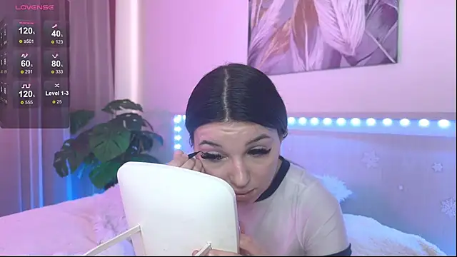 Snapshot of Veronica_leal chatting on April 2026 07:43:01 AM Veronica leal online show from April 2026 07:43:01 AM