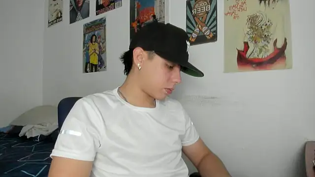 nathan x1 online show from November 2025 08:14:01 PM